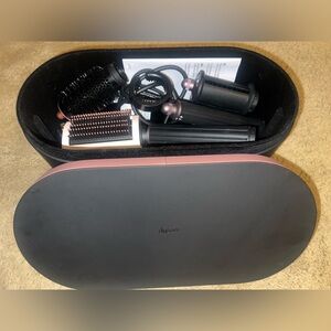 Dyson Hair Styling Kit with Black and Pink Case